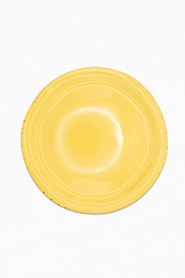 Plato llano ocre
