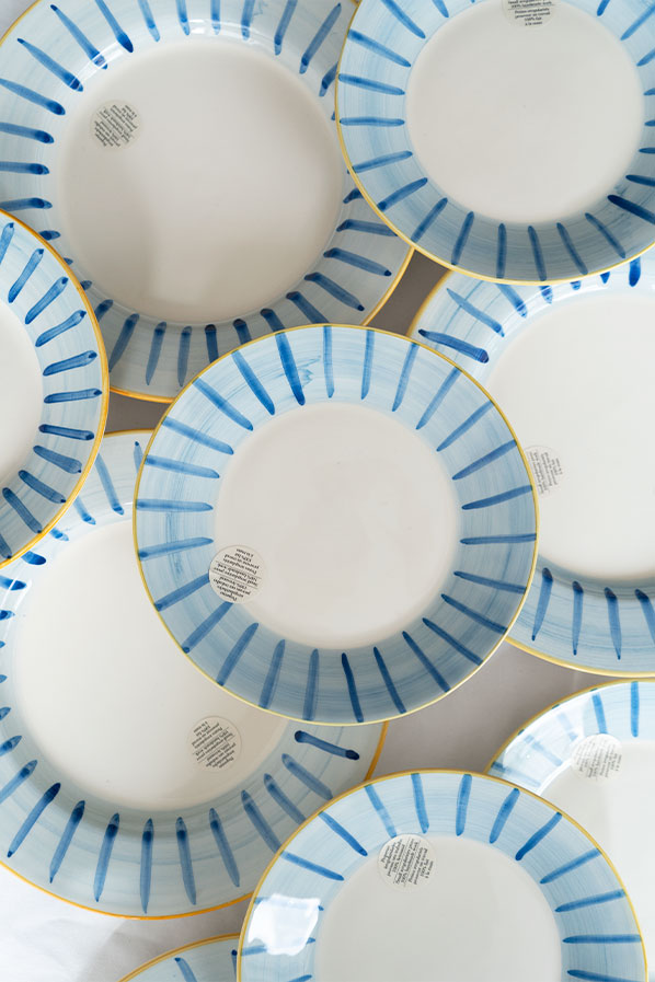SET 4 PLATOS POSTRE RAYAS AZULES