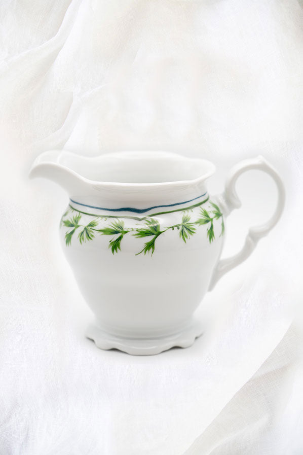 Jarrita Leche Hojas Verdes